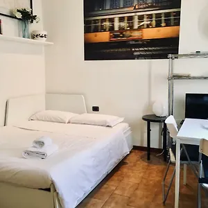 Cozy Central Studio - Porta Romana Appartamento